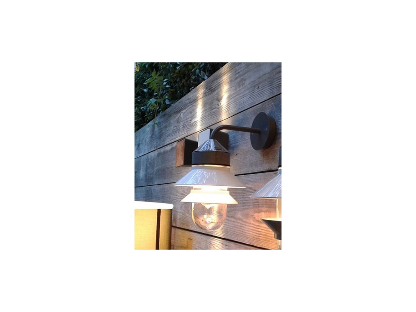 Comprar Marset SANTORINI A Lámpara de pared OUTDOOR FIXED STEM