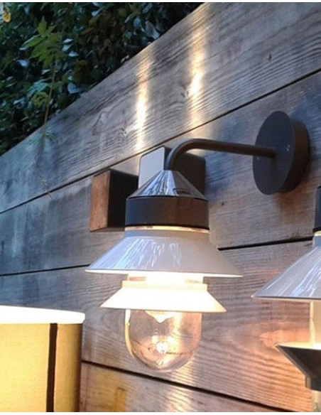 Comprar Marset SANTORINI A Lámpara de pared OUTDOOR FIXED STEM