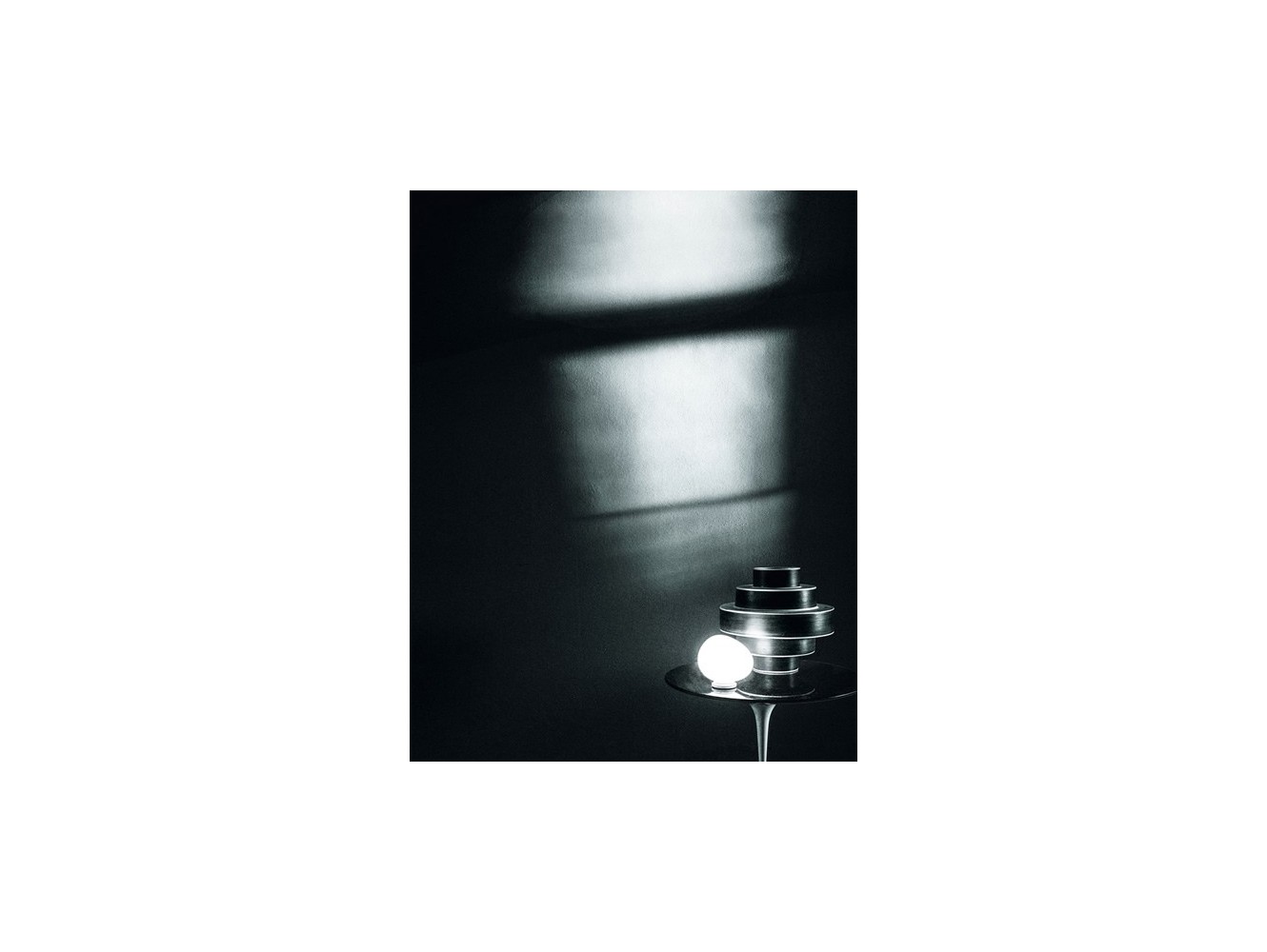 Foscarini Poly Gregg Media lámpara de sobremesa Blanco