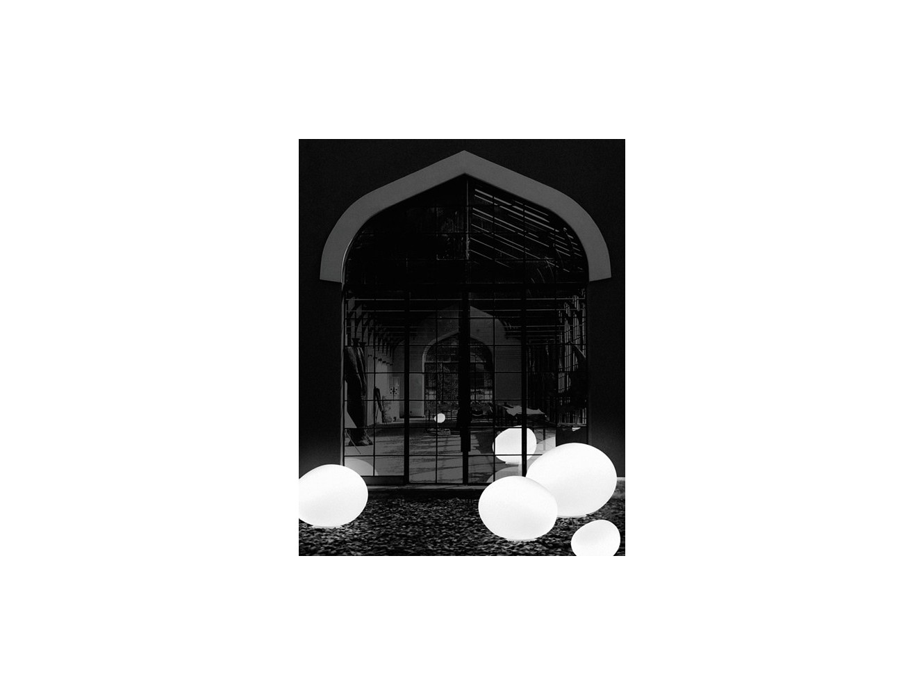 Foscarini Poly Gregg Media lámpara de sobremesa Blanco