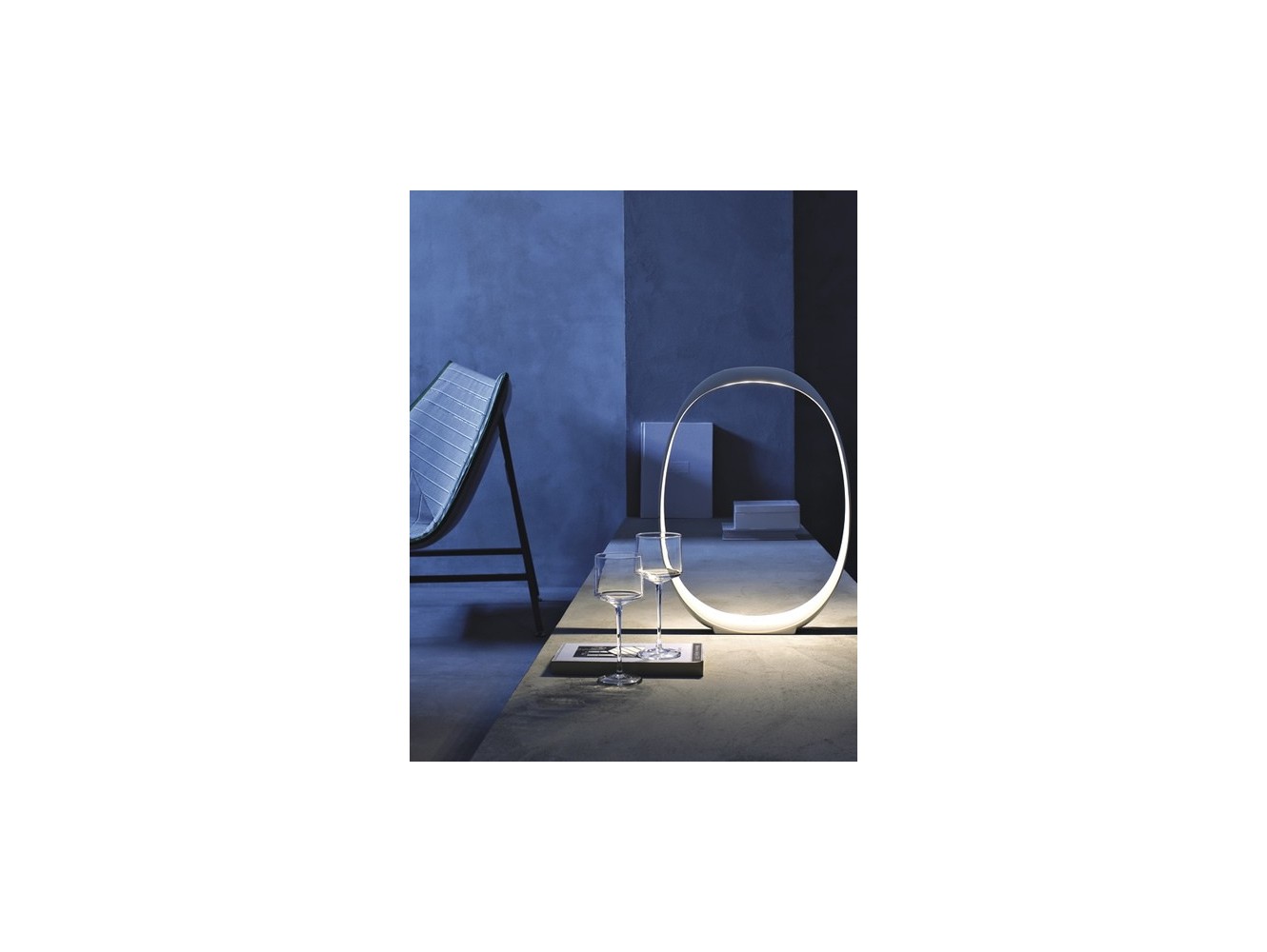 Foscarini Anisha Pequeña lámpara de sobremesa Blanco