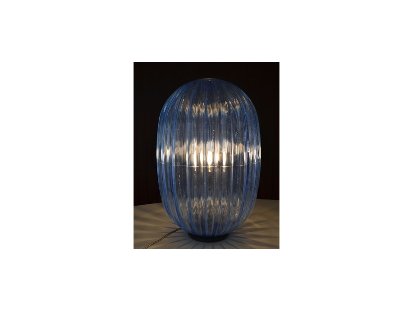Foscarini Plass Media lámpara de sobremesa Azul claro