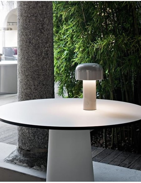Flos lámpara de sobremesa Bellhop