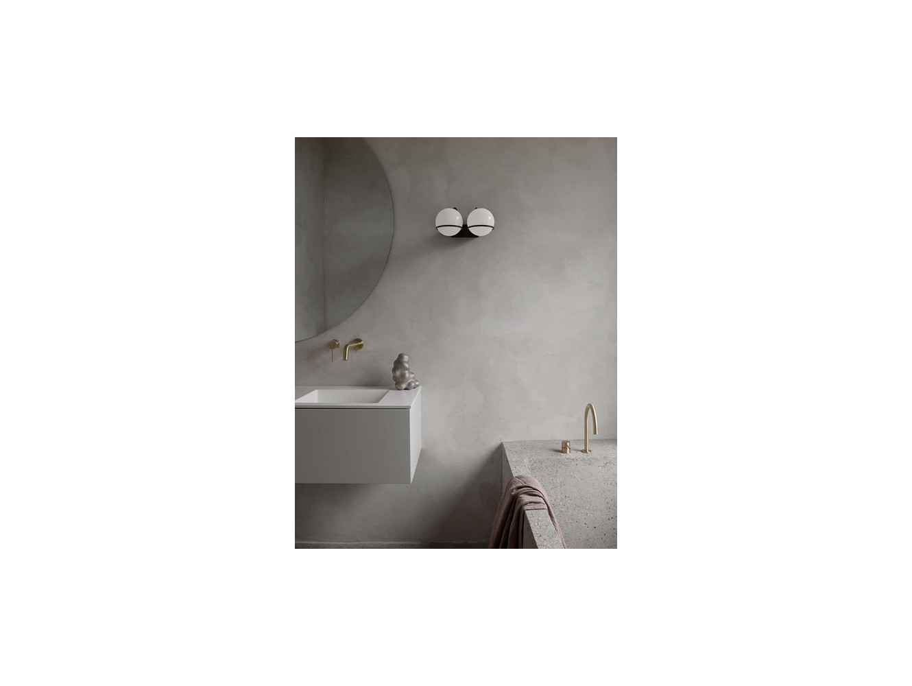 Astep Model 237/2 2, lámpara de Pared 