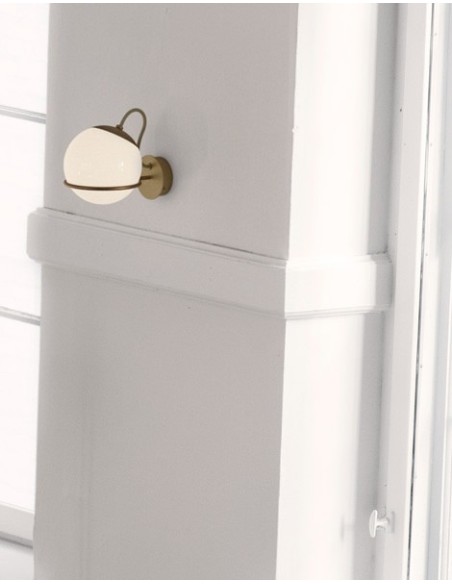 Astep Model 237/1 1, lámpara de Pared