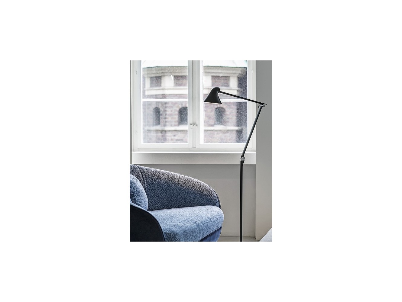 Comprar Louis Poulsen NJP lámpara de pie LED 27K