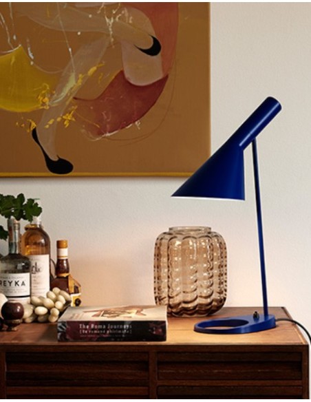 Comprar Louis Poulsen lámpara de mesa AJ 20W E27