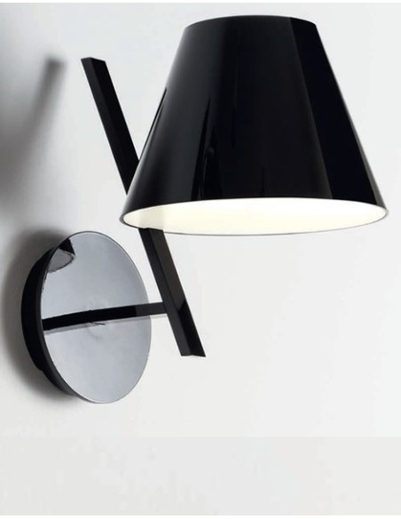 Artemide lámpara de pared La Petite W
