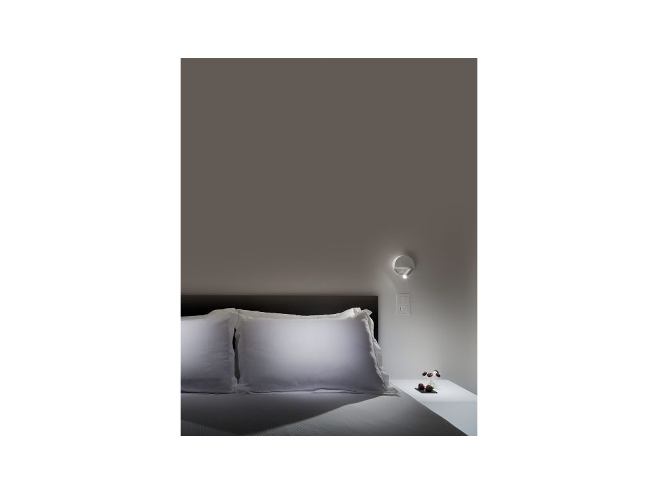 Comprar Marset LEDTUBE R RIGHT Lámpara de pared
