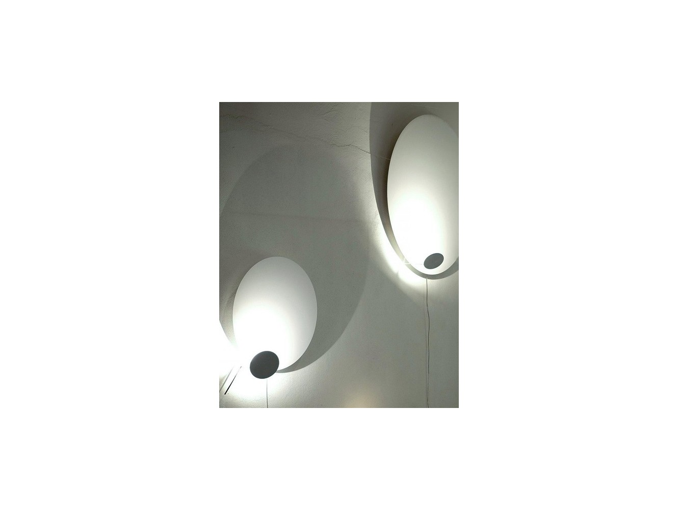 Ingo Maurer lámpara Pared Eclipse Elipse LED blanco