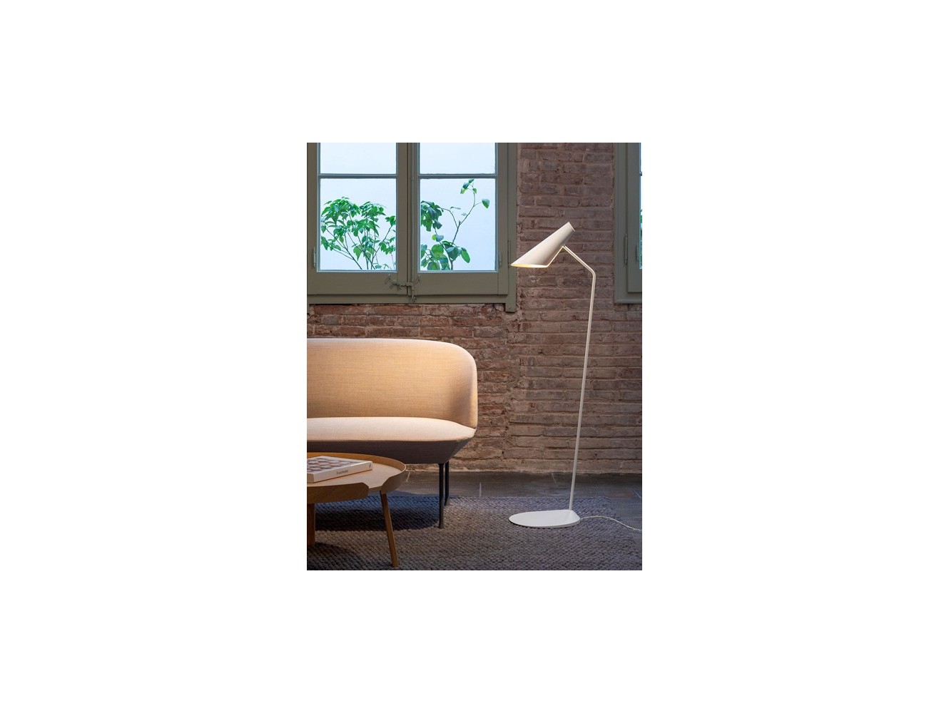 Vibia lámpara de pie I.cono 0712