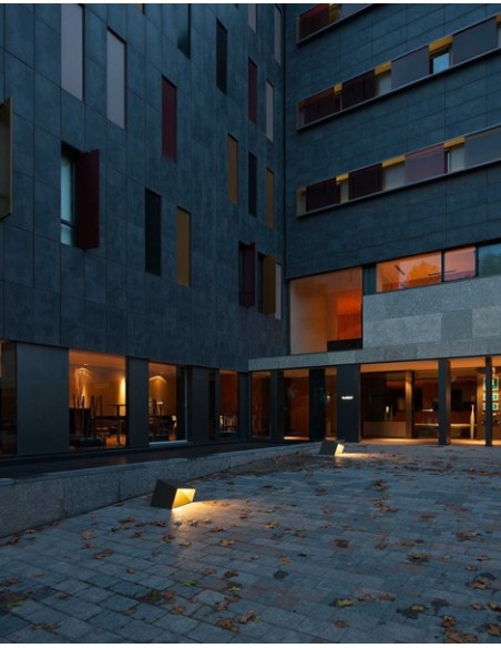 Vibia lámpara de superficie de exterior LED Break 4108