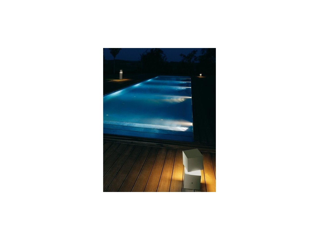 Vibia lámpara de superficie para exterior LED Break 4106