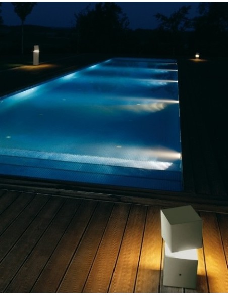 Vibia lámpara de superficie para exterior LED Break 4106