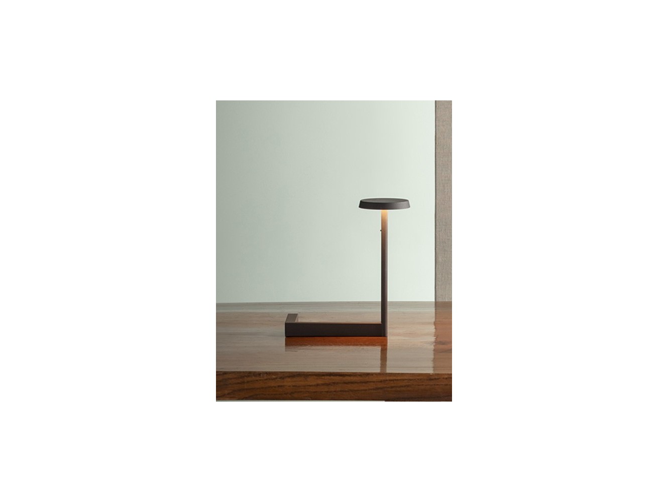 Vibia Flat Lámpara de sobremesa 5970