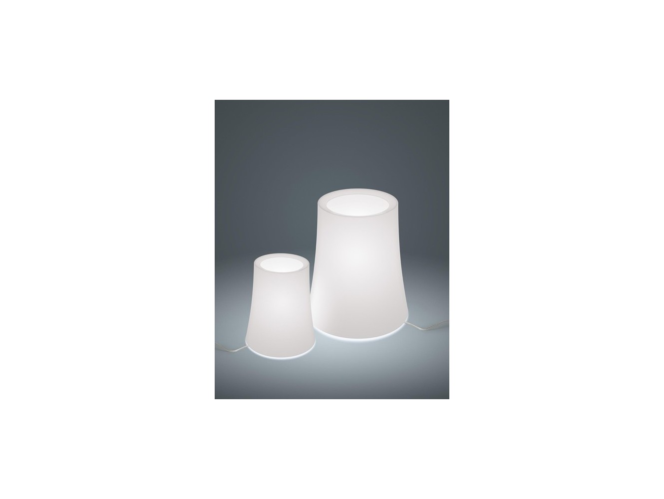 Foscarini Birdie Zero Grande lámpara de sobremesa  