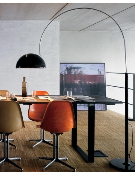 Oluce lámpara de pie con arco Coupe