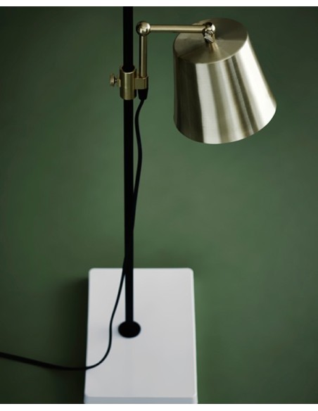 Karakter Lab Light lámpara de Sobremesa