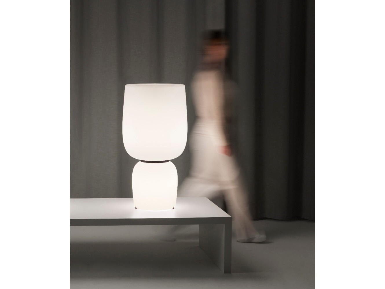 Vibia Ghost lámpara de sobremesa 65