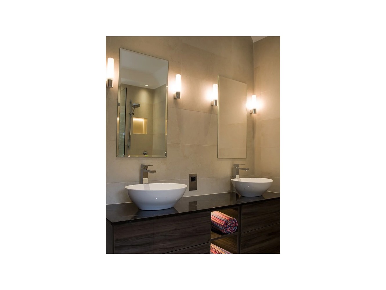 Astro Bari aplique de baño Cromo Pulido
