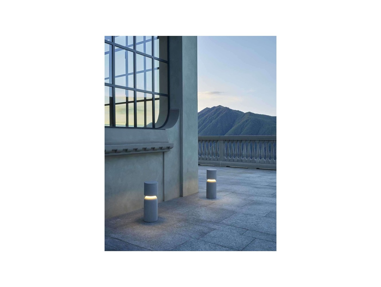 Luceplan Nui lámpara de sobremesa Óptica Led + Vástago (Outdoor)