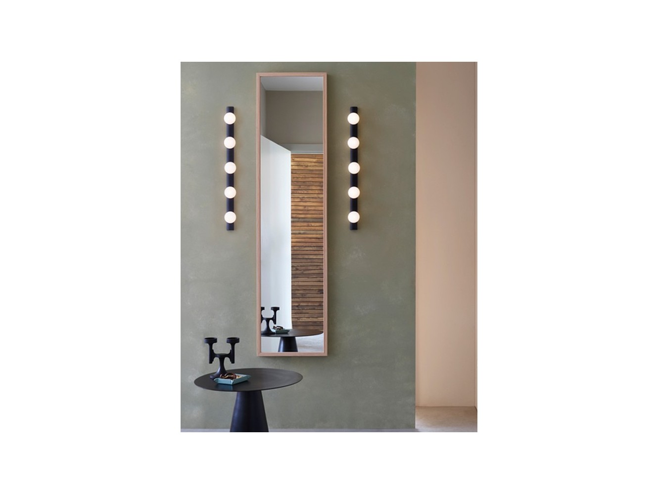 Astro Cabaret 5 II: Lámpara de Pared Estilo Hollywood para Baños y Vestidores