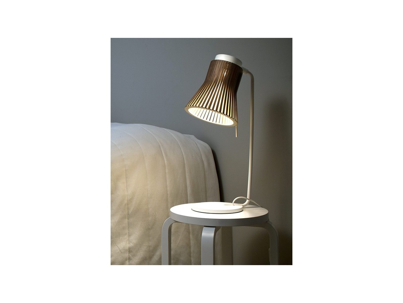 Secto-Design Petite 4620 lámpara de sobremesa