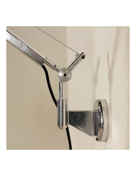 Artemide soporte pared aluminio