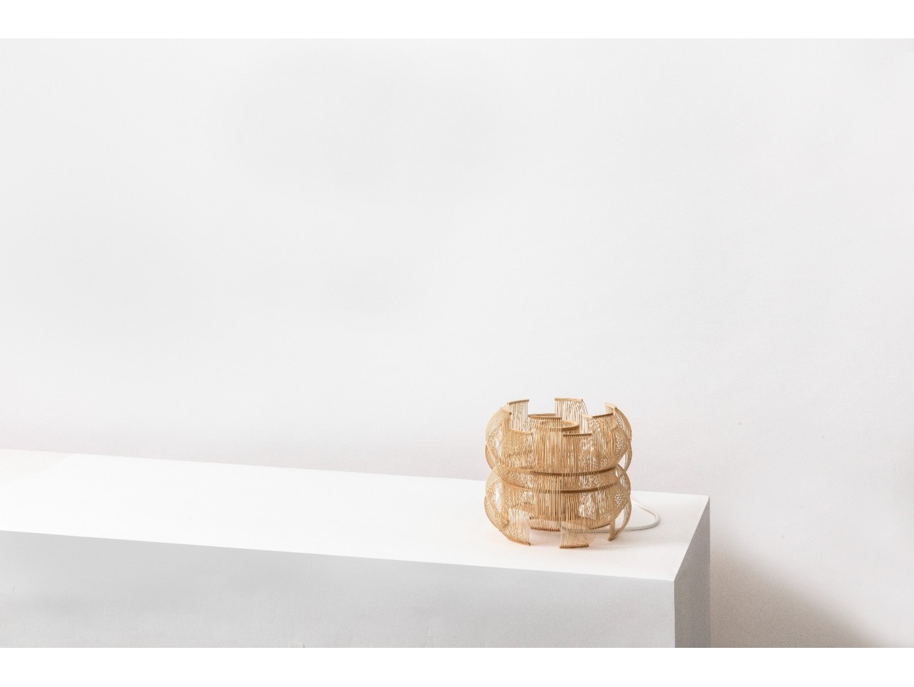Motarasu Sen Bamboo Table Lamp Lámpara de sobremesa
