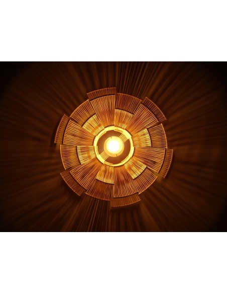Motarasu Hokore Bamboo Pendant Lámpara de suspensión