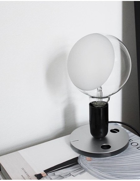 Flos lámpara de sobremesa Lampadina Led