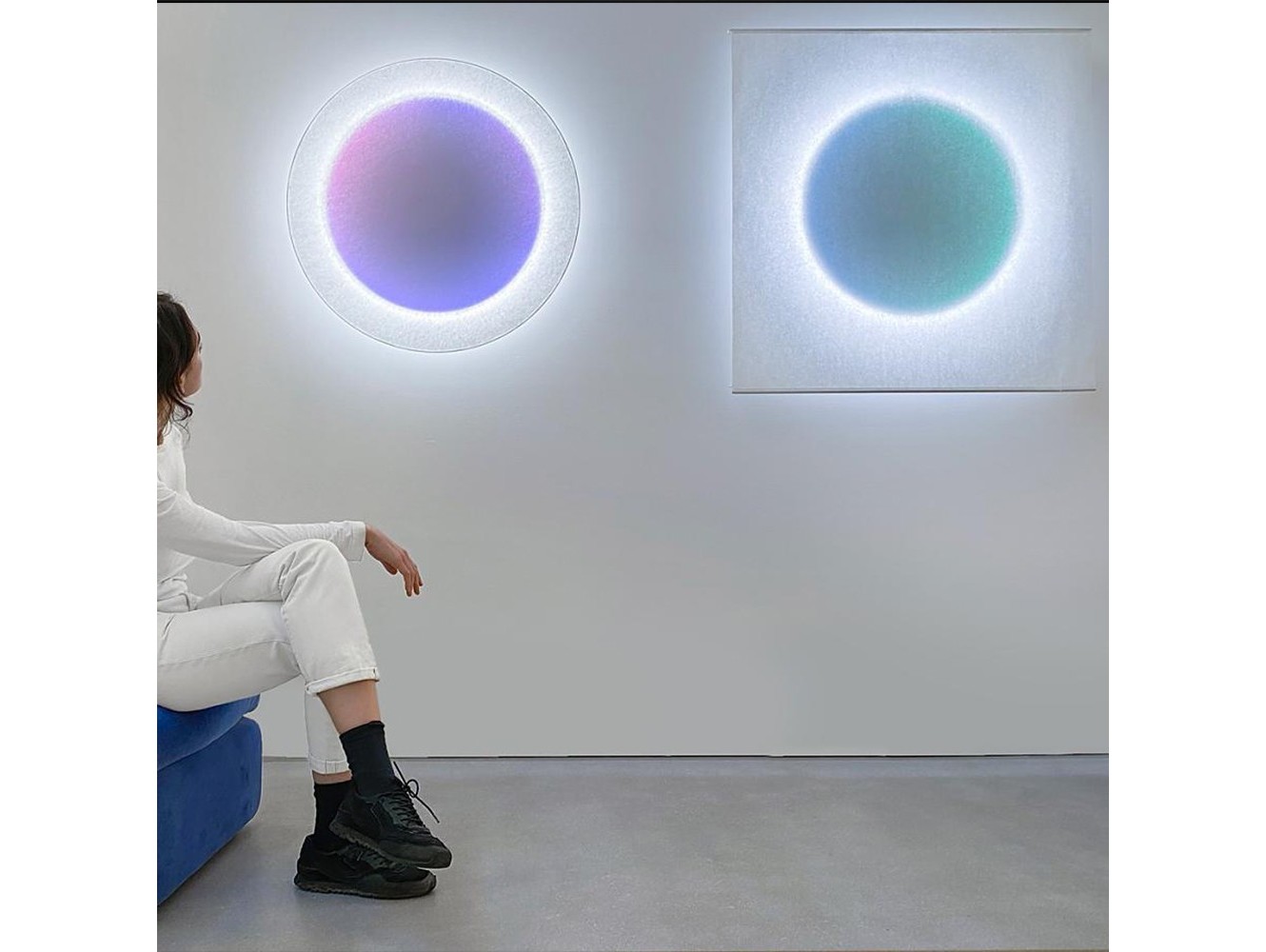 Lámpara de Techo LED Moodmoon RGBW de Ingo Maurer