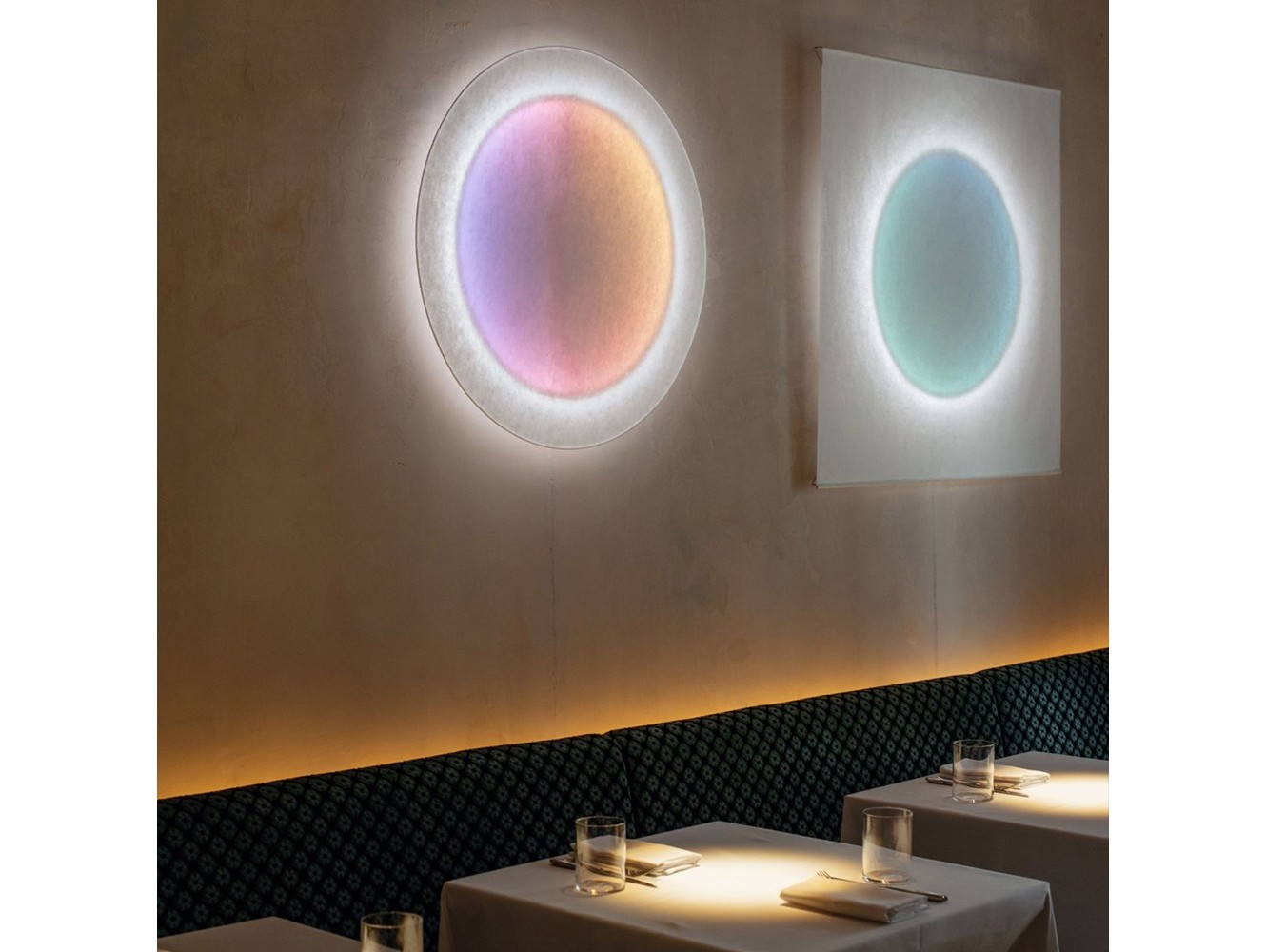 Lámpara de Techo LED Moodmoon RGBW de Ingo Maurer