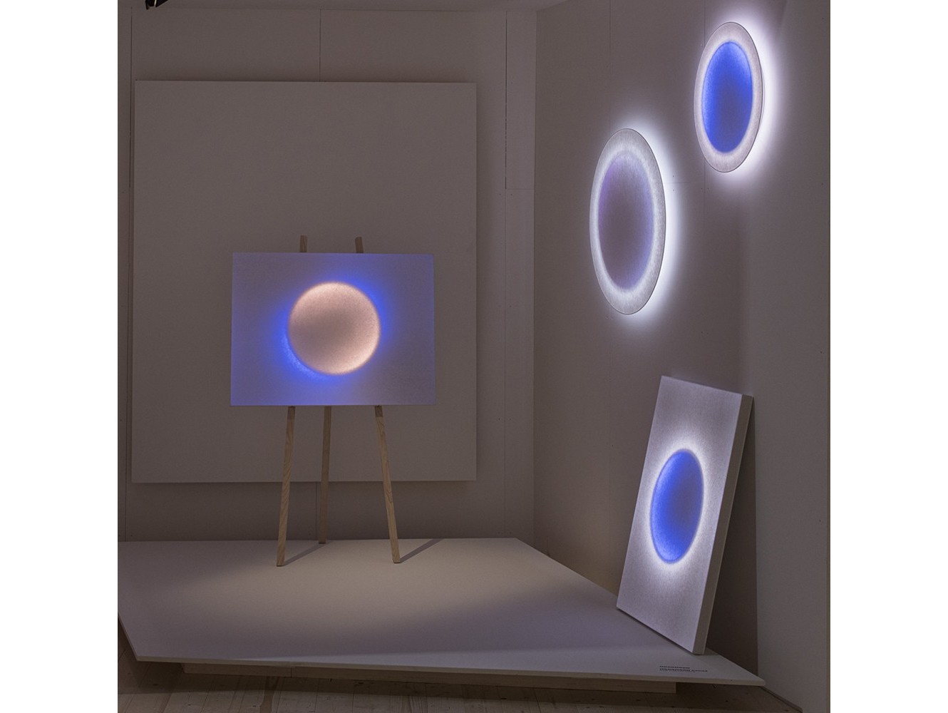 Lámpara de Techo LED Moodmoon RGBW de Ingo Maurer