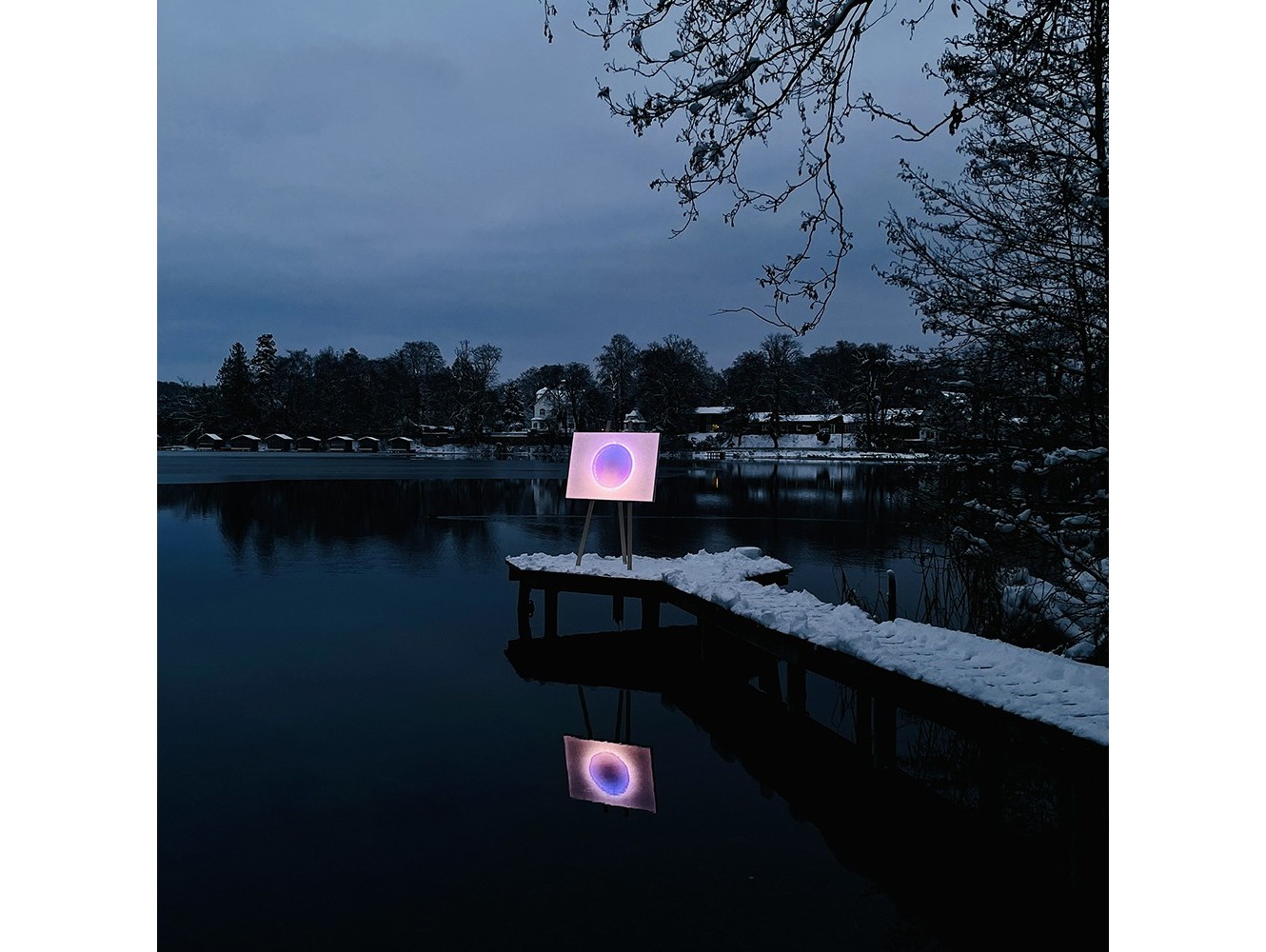 Lámpara de Pie LED Moodmoon Framed de Ingo Maurer