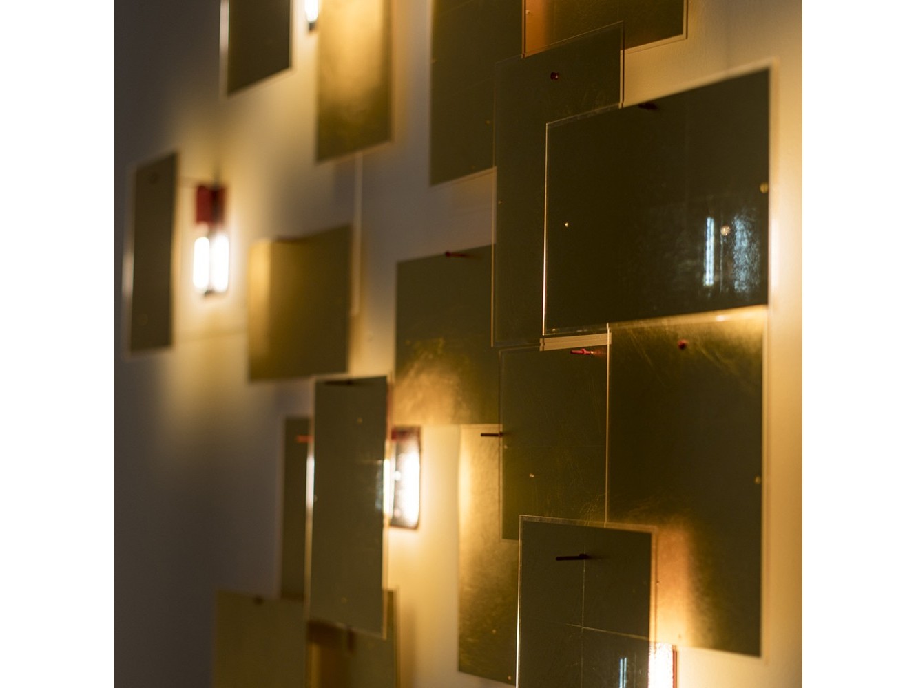 Lámpara de Pared 24 Karat Blau Flat de Ingo Maurer