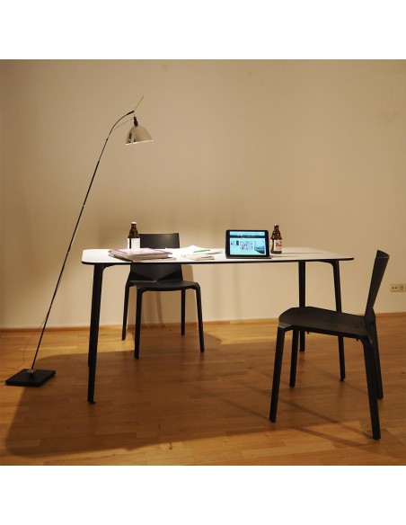 ¡Ilumina con Estilo con la Lámpara Max. Floor de Ingo Maurer!