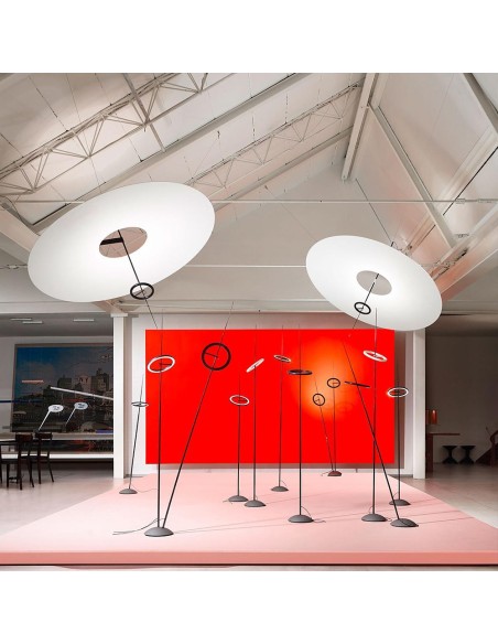 Flying Disc de Ingo Maurer: Iluminación Indirecta y Diseño Liviano