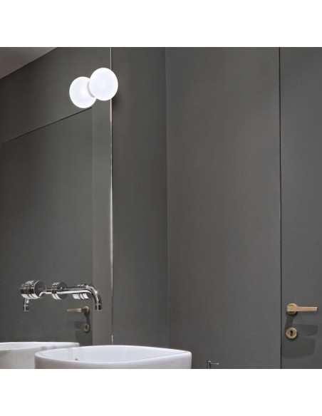 Flos Mini Glo-Ball Aplique/Plafón de Pared y Techo: Luz Difusa y Diseño Moderno