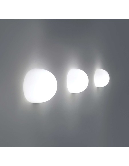 Flos Mini Glo-Ball Aplique/Plafón de Pared y Techo: Luz Difusa y Diseño Moderno