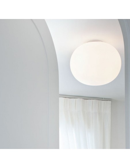 Flos Mini Glo-Ball Aplique/Plafón de Pared y Techo: Luz Difusa y Diseño Moderno
