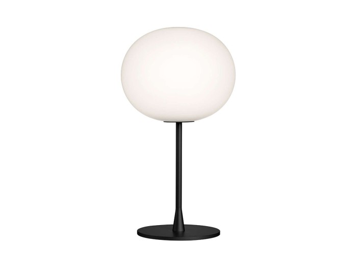 Lámpara de Mesa Glo-Ball T1 de Flos: Elegancia y Luz Regulable