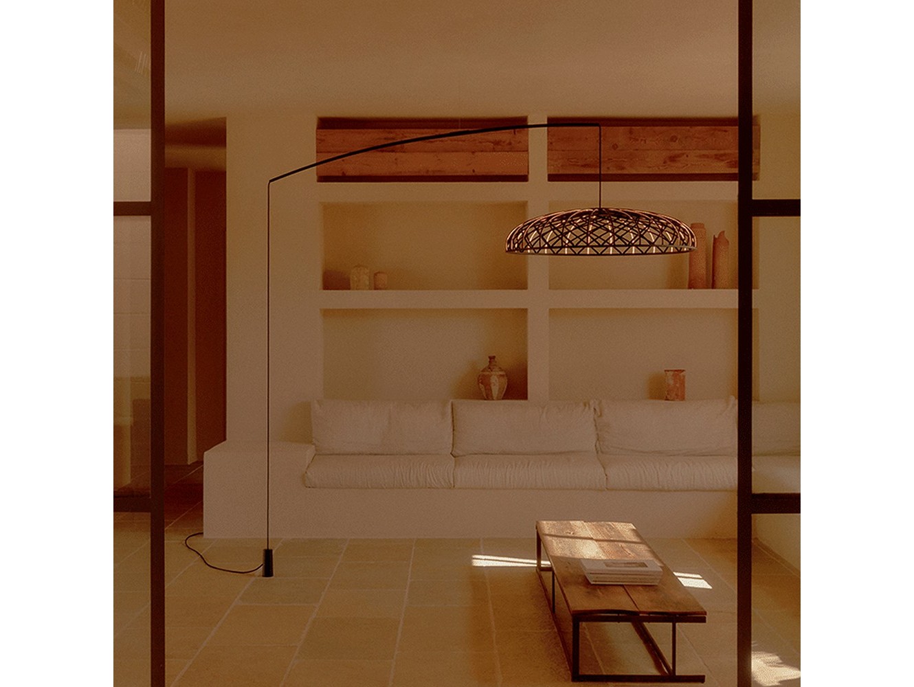 Lámpara de Pie Skynest Motion Colgante: Innovación y Elegancia