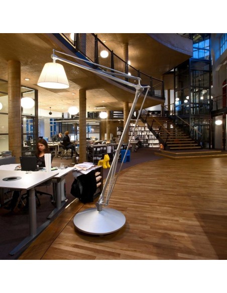 Flos Superarchimoon Lámpara de Pie - Diseño Impactante y Luz Regulable