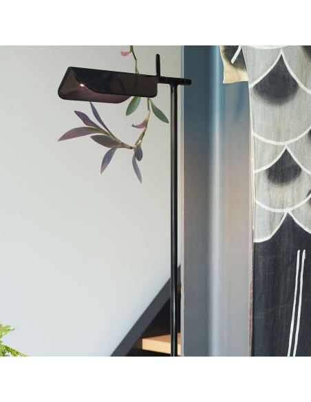Flos Lámpara de Pie Tab F: Diseño Minimalista y Luz Directa