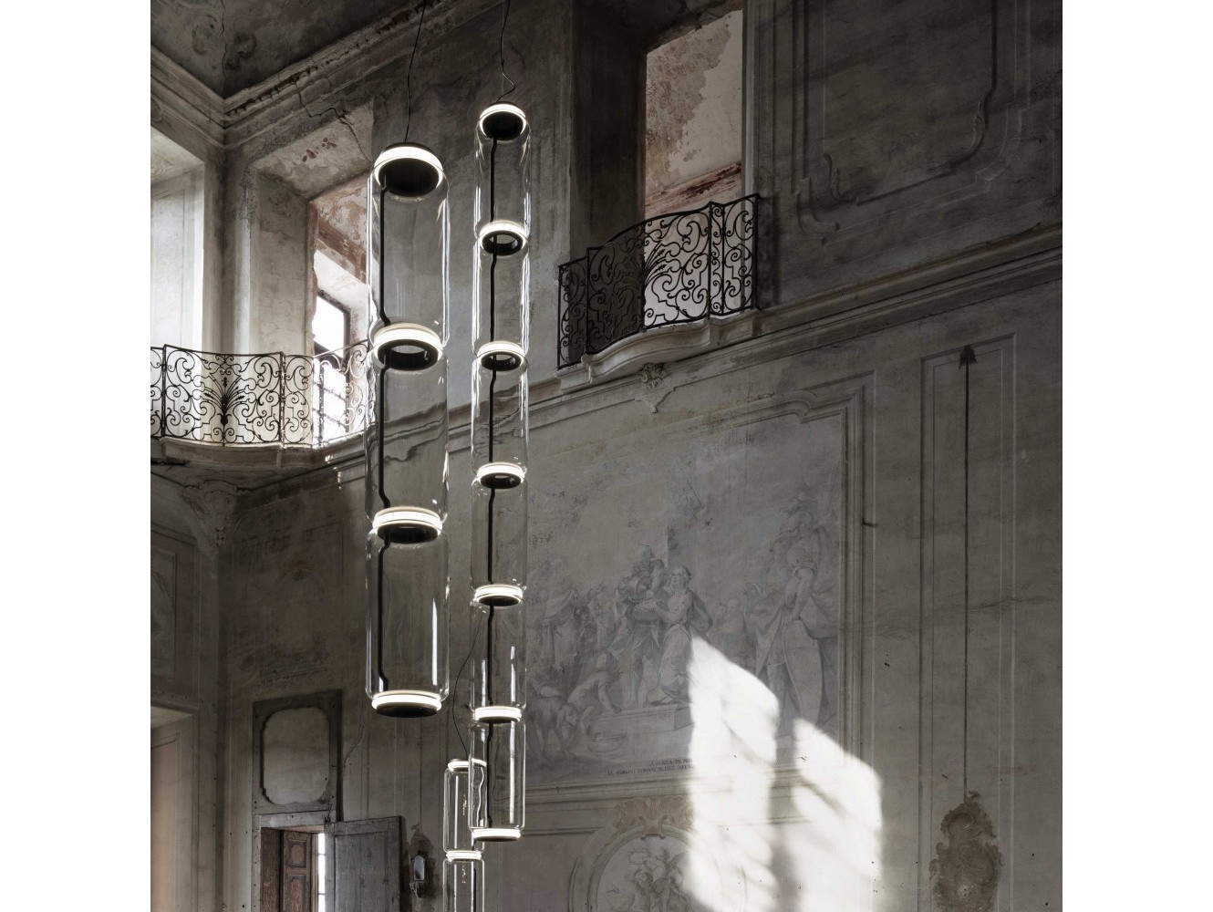 Lámpara Noctambule Low Cylinders de Flos: Diseño Modular