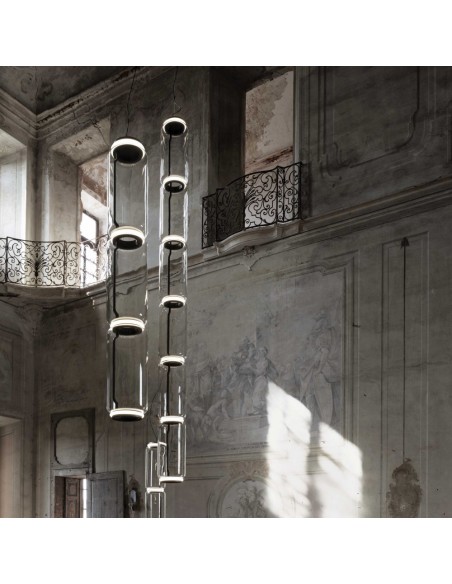 Lámpara Noctambule Low Cylinders de Flos: Diseño Modular