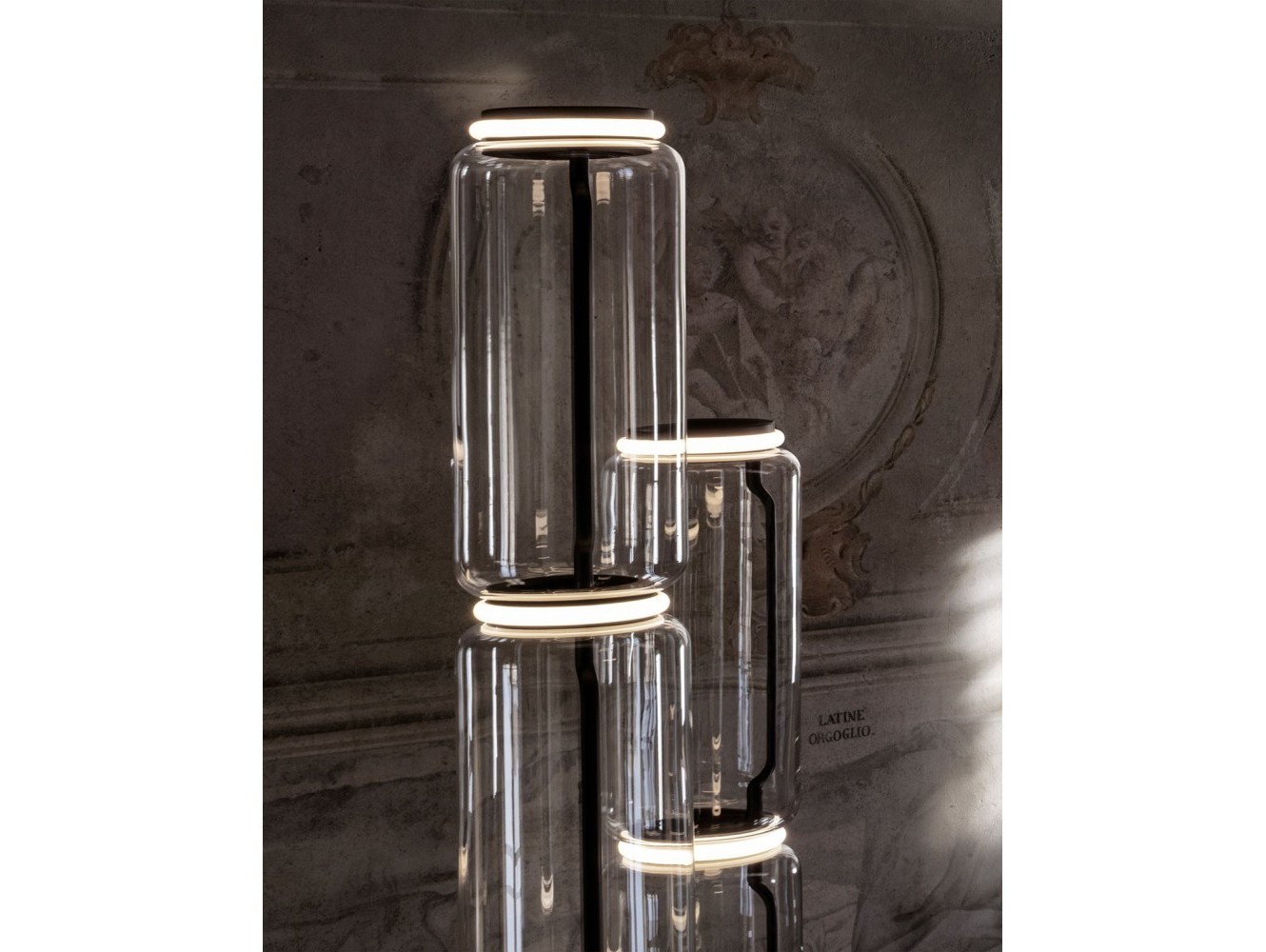 Noctambule High Cylinders de Flos: Lámparas de Módulos de Vidrio Soplado