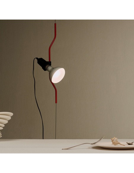 Lámpara de Pie Parentesi de Flos: Diseño Icono y Flexibilidad Ilimitada