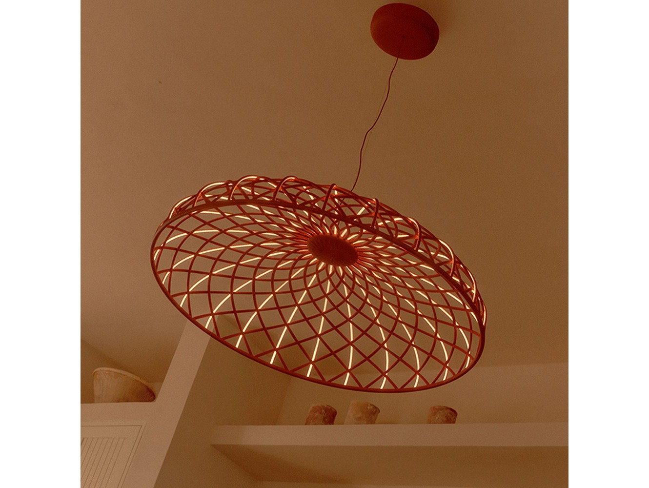 Lámpara de Suspensión Skynest de Flos: Innovación y Diseño Ecológico